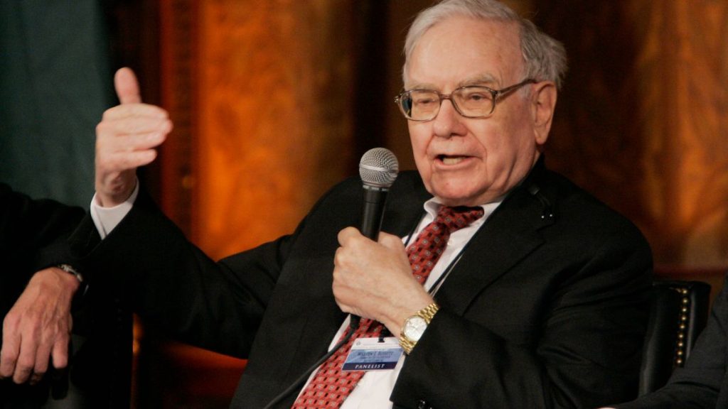 L'investisseur milliardaire Warren Buffett se démissionne après 60 ans de leader Berkshire Hathaway