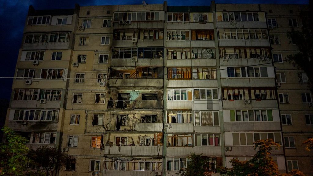 La Russie frappe Kyiv avec un drone massif et une attaque de missile