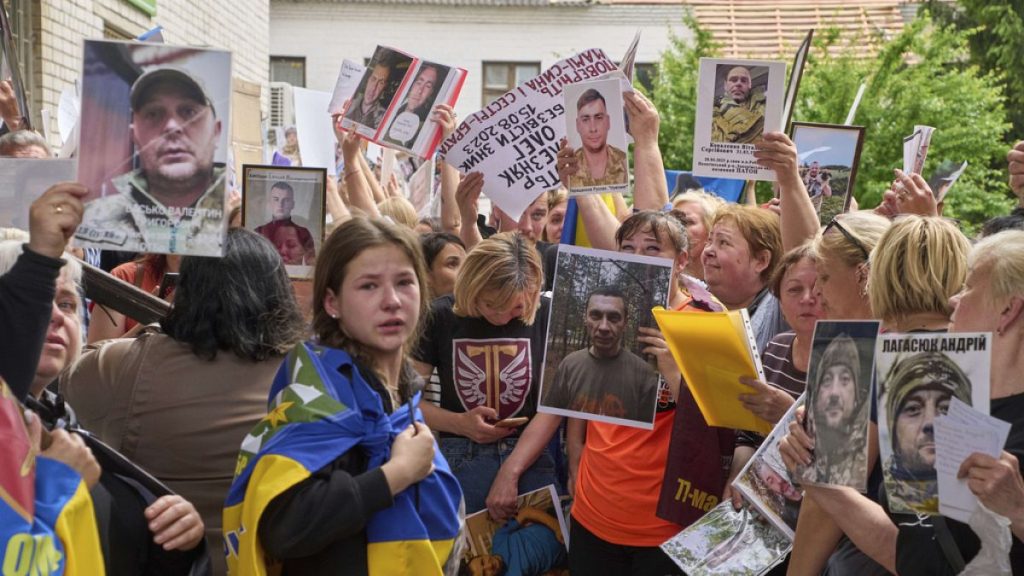 La Russie et l'Ukraine complètent l'échange de 1 000 prisonniers chacun