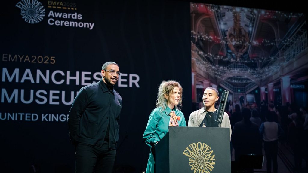 Frappez le nord! Manchester Museum remporte le prix du Musée européen de l'année 2025