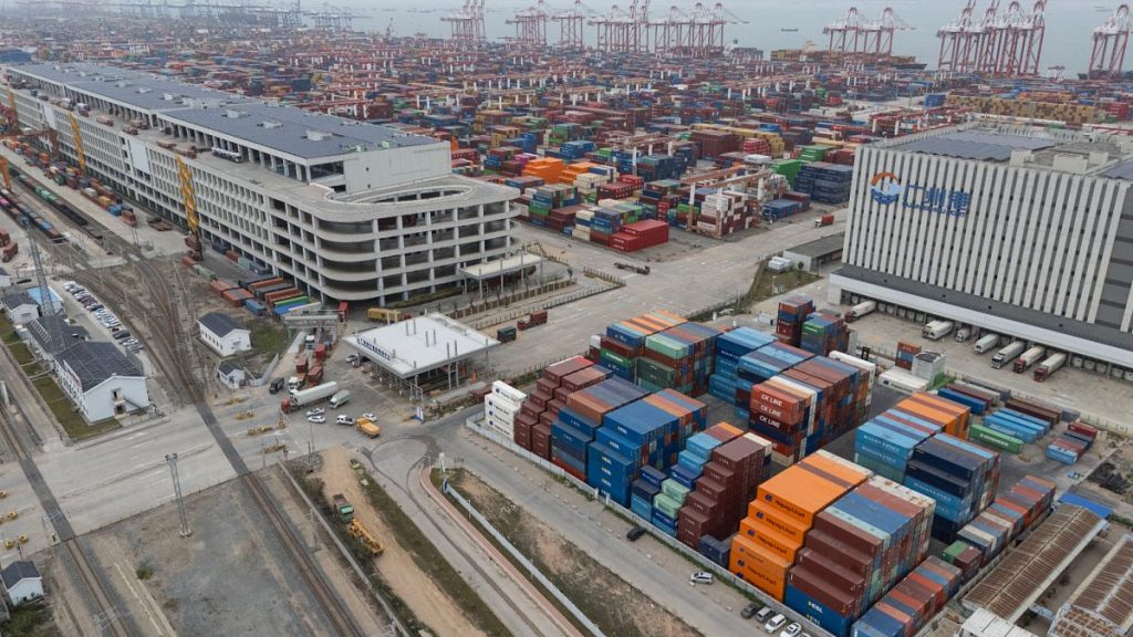 La Chine évaluant les offres américaines pour des négociations commerciales mais des obstacles tarifaires restent