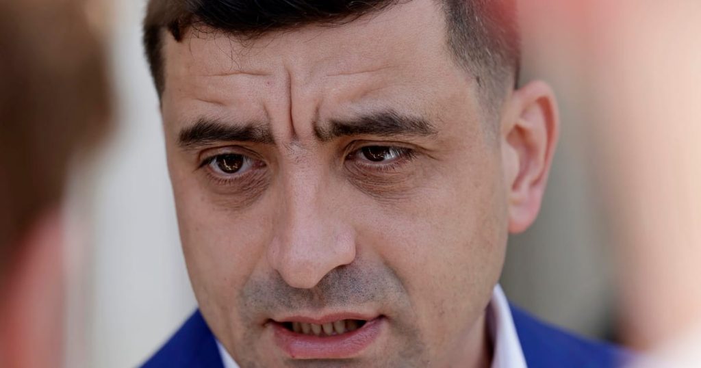 La cour roumaine rejette la contestation électorale de George Simion