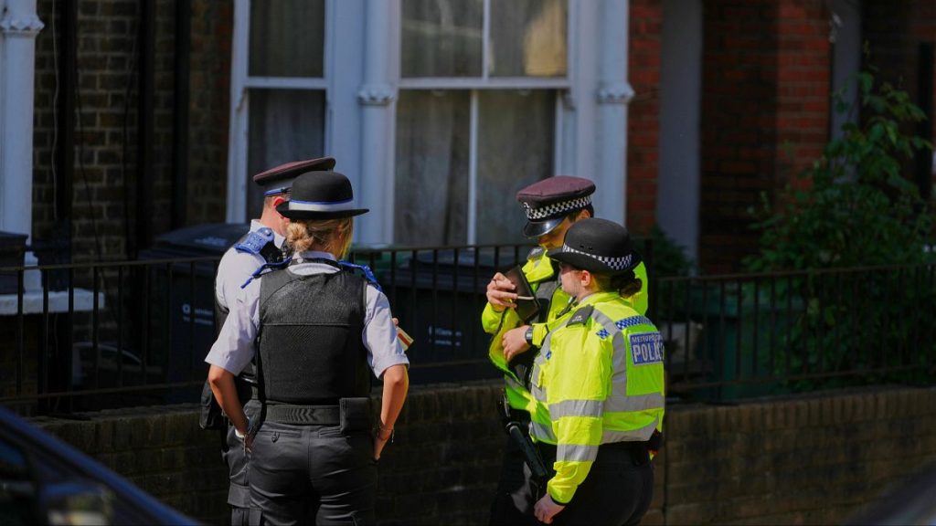 Le deuxième homme est chargé des incendies sur des maisons liées au Premier ministre britannique Keir Starmer