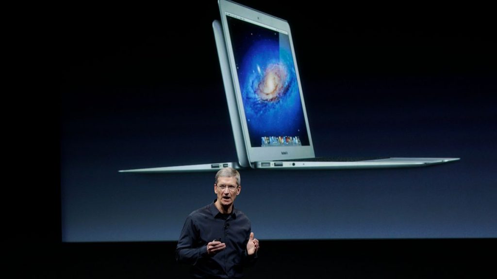 Les actions Apple baissent à mesure que les ventes chinoises glissent après des retombées tarifaires de Trump