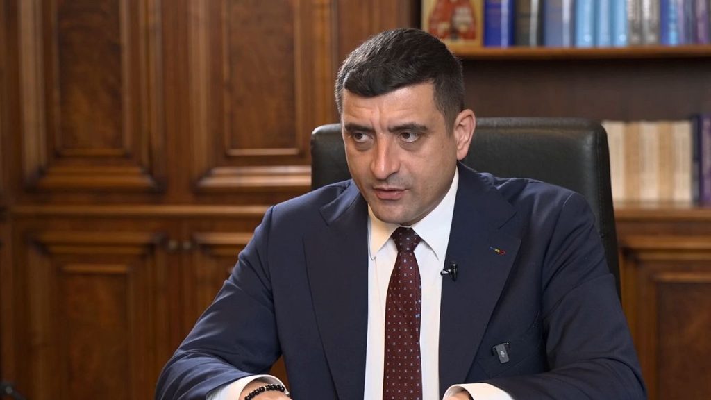 «Notre position est très claire. C'est une guerre russe contre l'Ukraine », explique Simion