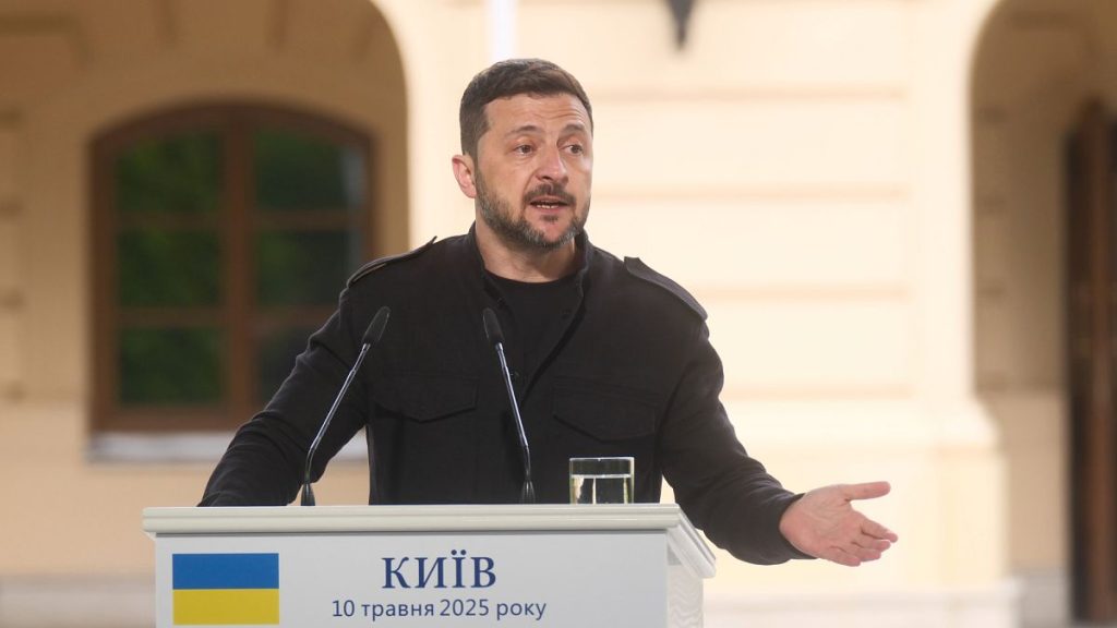 Zelenskyy dit qu'il est prêt à rencontrer Poutine à Istanbul pour les discussions de paix