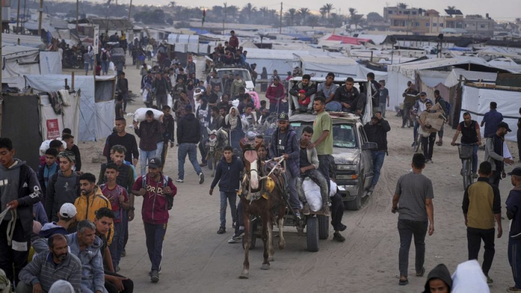 Le groupe d'aide interrompt les livraisons de nourriture à Gaza après les tirs à proximité des sites de distribution