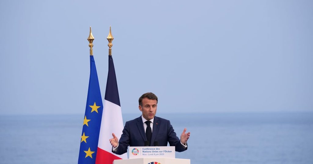La France veut retarder la prochaine étape sur le climat de l'UE, confirme Macron