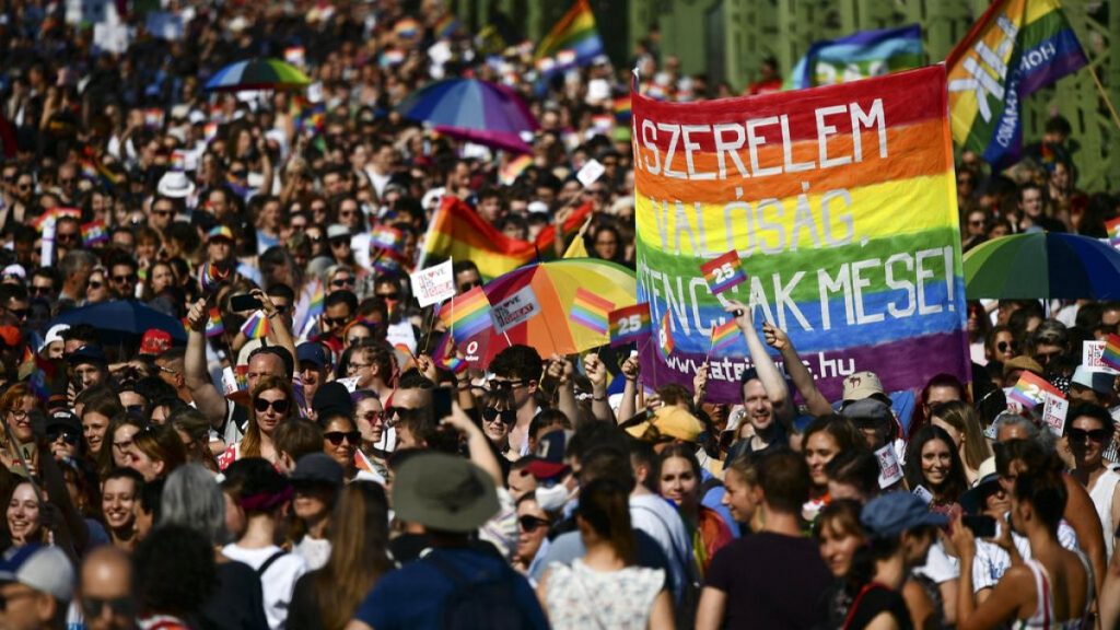 La loi LGBTQ + de la Hongrie enfreint la réglementation de l'UE, dit le défenseur des tribunaux de haut niveau