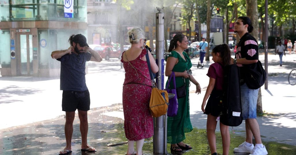 Le Pen vins «Plan d'équipement de climatisation majeur» comme la France étouffante