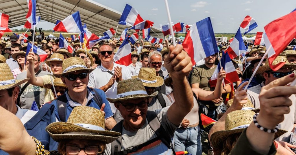 Le rallye nationaliste imbibé de bière dans la France rurale se transforme en marine Le Pen Love-Fest