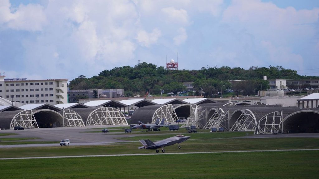Quatre soldats japonais blessés à l'explosion à la base américaine d'Okinawa