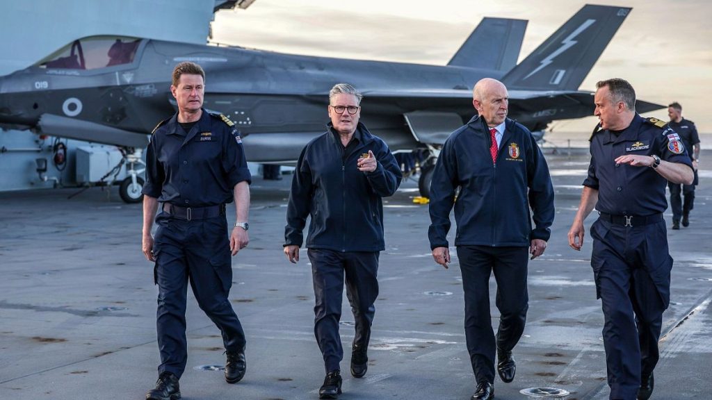 Royaume-Uni pour construire 12 nouveaux sous-marins et six nouvelles usines de munitions dans le cadre de l'examen de la défense stratégique