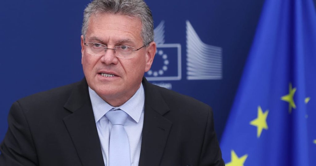 L'UE pèse l'accord commercial des États-Unis avec un tarif de 10%