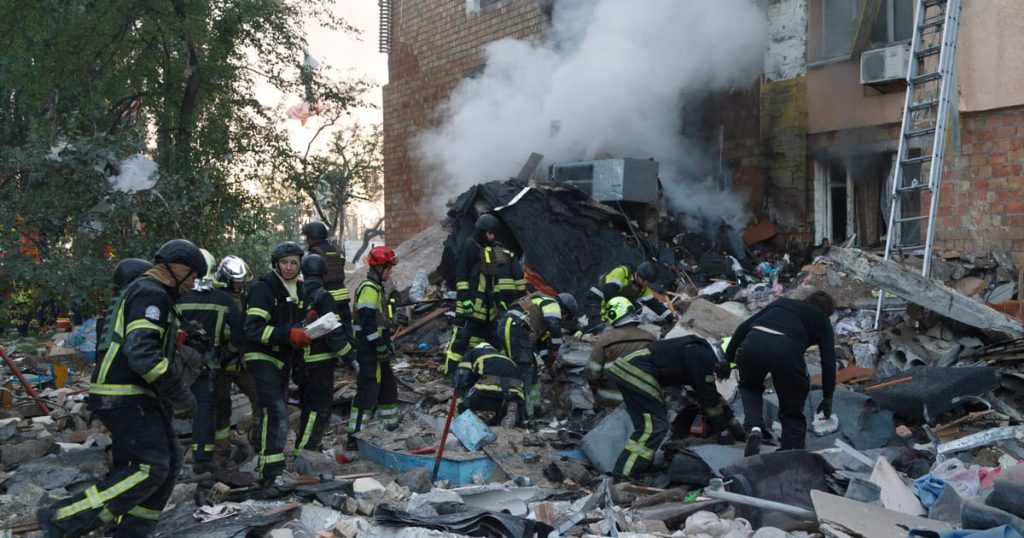 Après l'assaut de Kyiv, l'ambassadeur de l'UE veut que nous ayons aidé à contraindre Moscou à mettre fin à la guerre