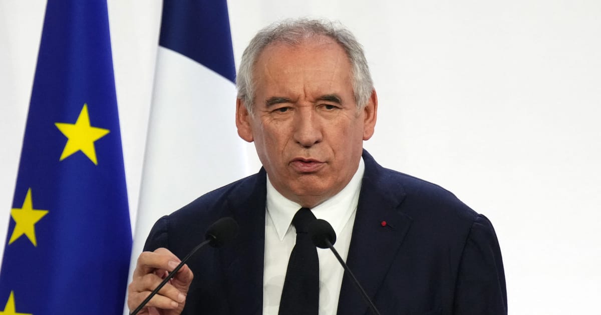 Le Premier ministre français Bayrou pour organiser la confiance des enjeux élevés avant le débat budgétaire