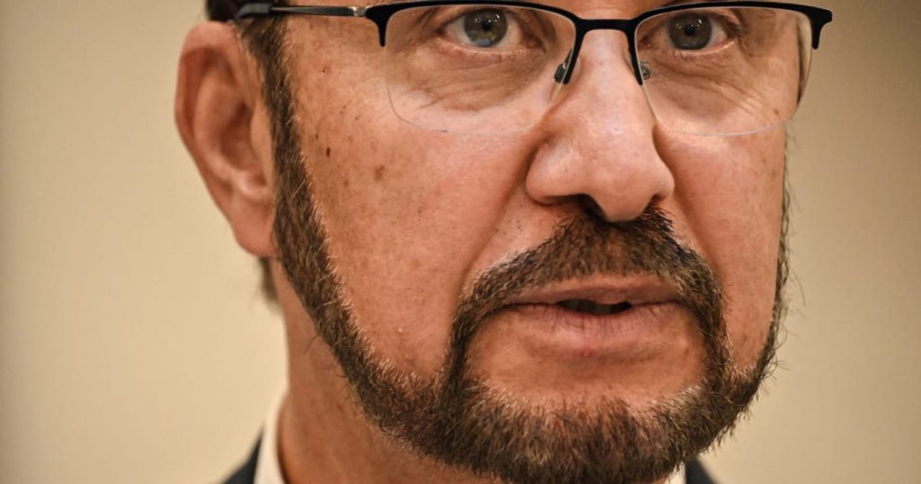 L'envoyé du commerce britannique quitte au milieu de la visite de la visite dans le nord de Chypre