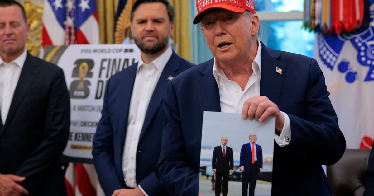 Trump renouvelle les sanctions contre la Russie pour lent progrès vers la paix