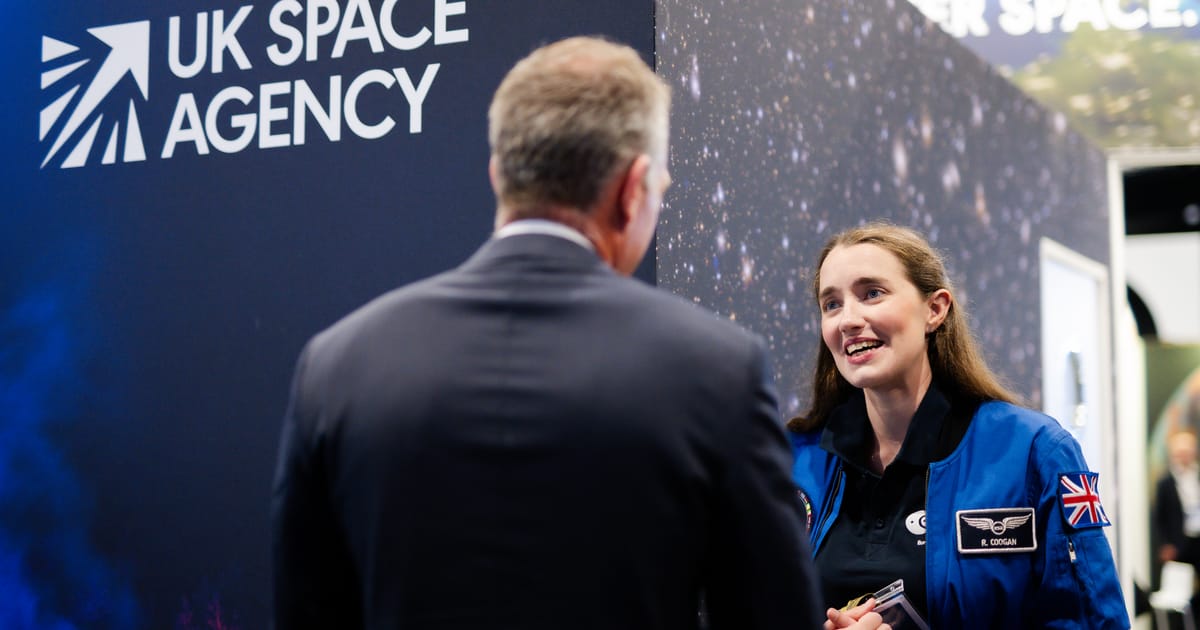 UK SCRAPS Independent Space Agency dans Board to Coupe des formalités administratives