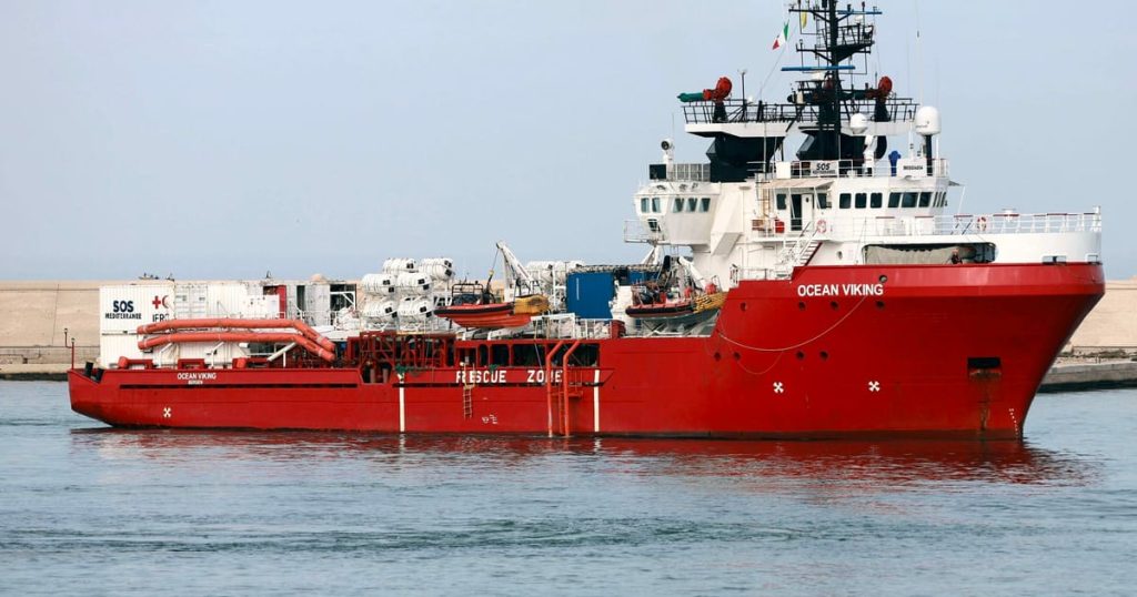 Les liens de migration avec la Libye ont critiqué après les tournages de patrouillement dans l'équipe de sauvetage de l'ONG