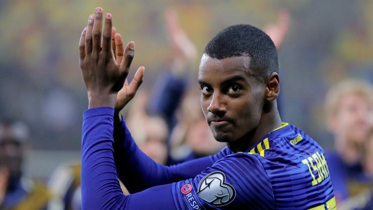 Le Liverpool FC bat le record de transfert anglais avec 145 millions d'euros de signature d'Alexander Isak