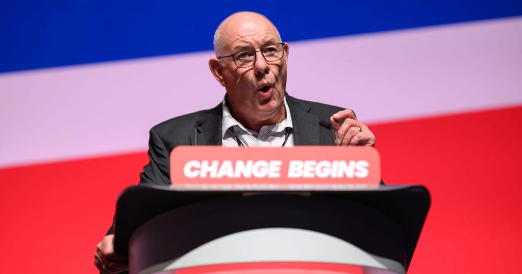 Deux syndicats ont soulevé des perspectives privées de rompre les liens avec le travail