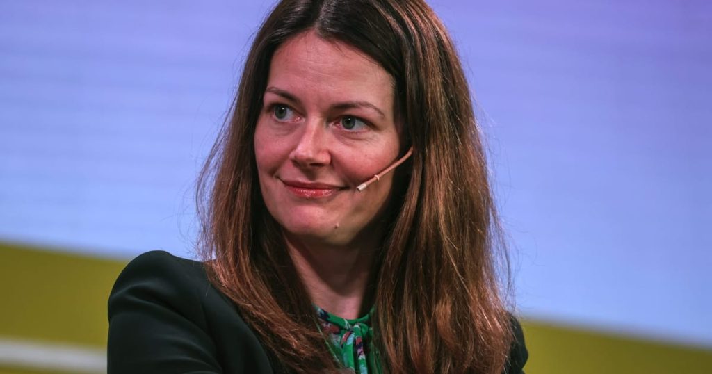 Deuxième coup pour Starmer du Royaume-Uni alors que le ministre de l'investissement quitte