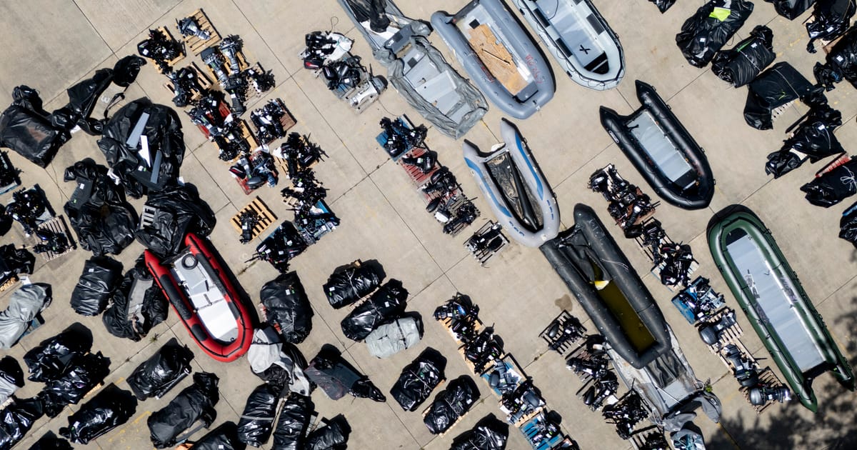 First Channel Migrant expulsé dans le cadre de l'accord `` One In, One Out '' du Royaume-Uni avec la France