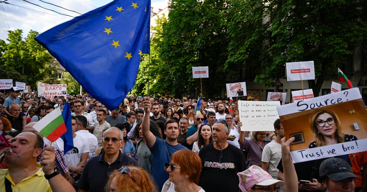 La demande des libéraux de l'Europe gèle les fonds en Bulgarie sur le maire emprisonné