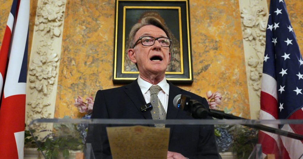 L'ambassadeur américain britannique Mandelson a semblé appeler Epstein «meilleur copain»