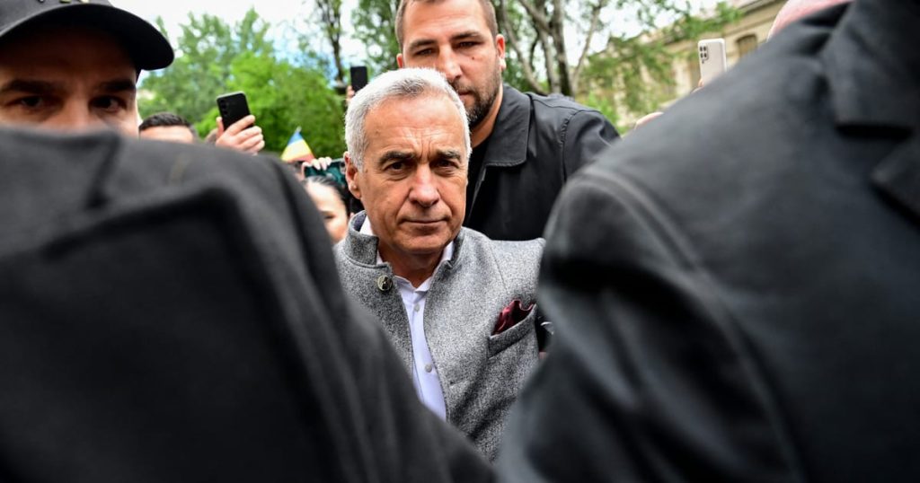 L'ancien candidat à l'extrême droite de la Roumanie chargée de complot de coup d'État