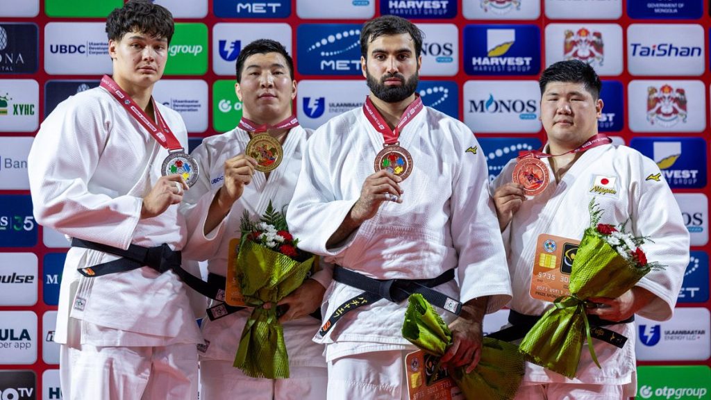 Le Grand Chelem Ulaanbaatar se termine par une gloire des poids lourds et des triomphes de maison