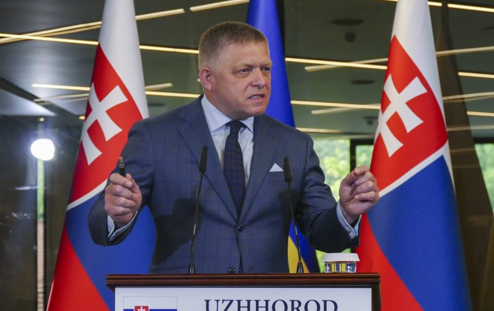 Les socialistes de l'UE pour lancer le FICO de la Slovaquie