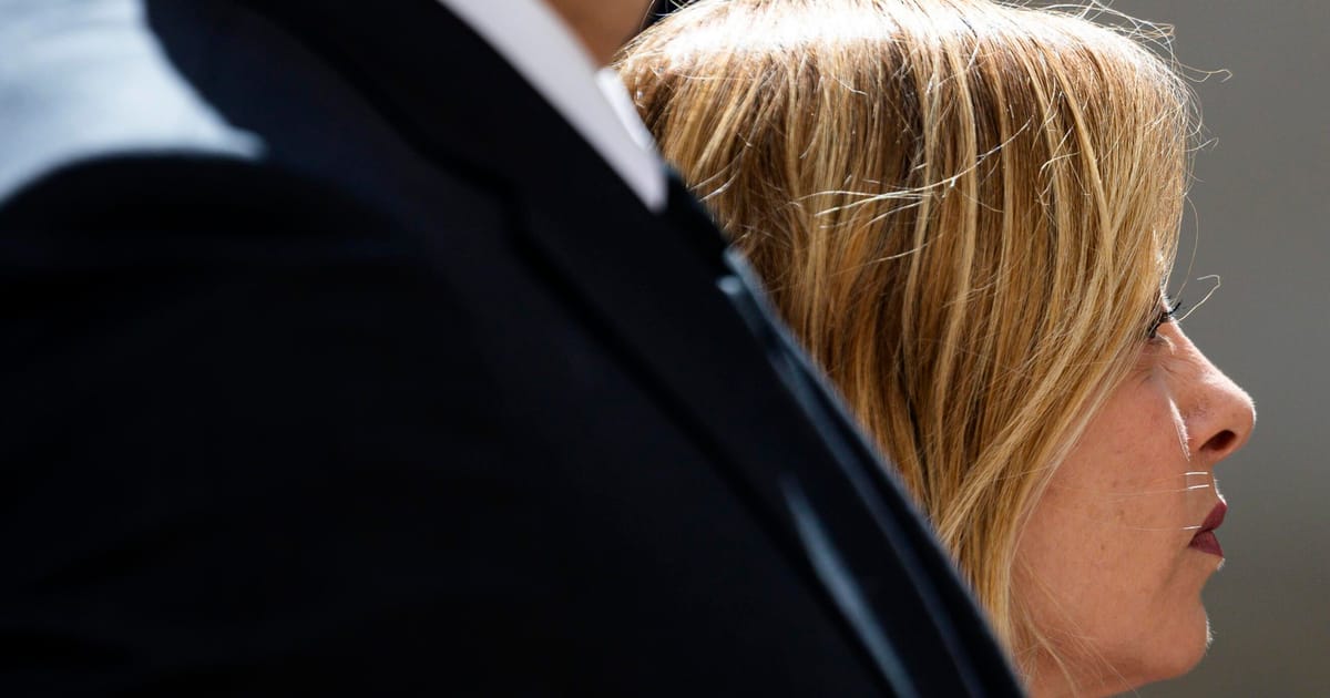 Site porno de sonde des flics italiens qui ciblait des meloni et des politiciens féminines