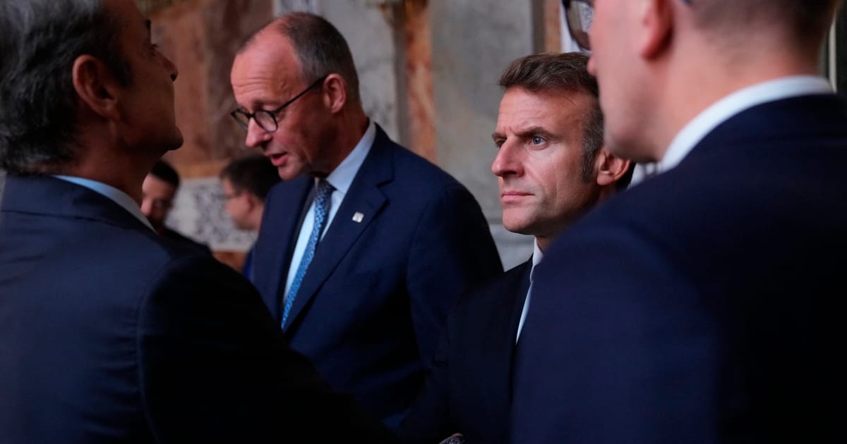 La grande réunion européenne de Macron se transforme en exercice de datation de vitesse