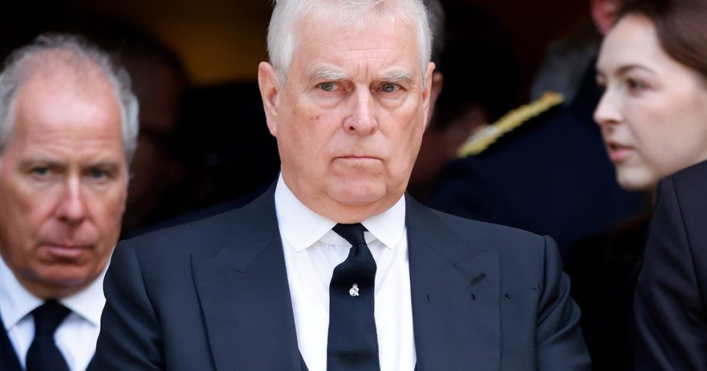 Le scandale du prince Andrew met à mal le système opaque de financement royal britannique