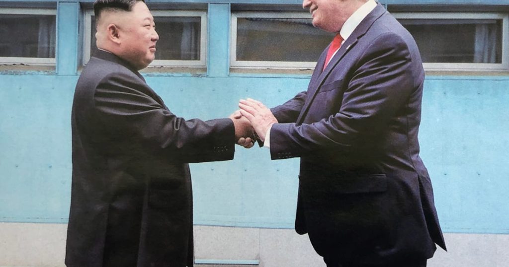 Des responsables américains envisageraient une rencontre entre Trump et Kim Jong Un