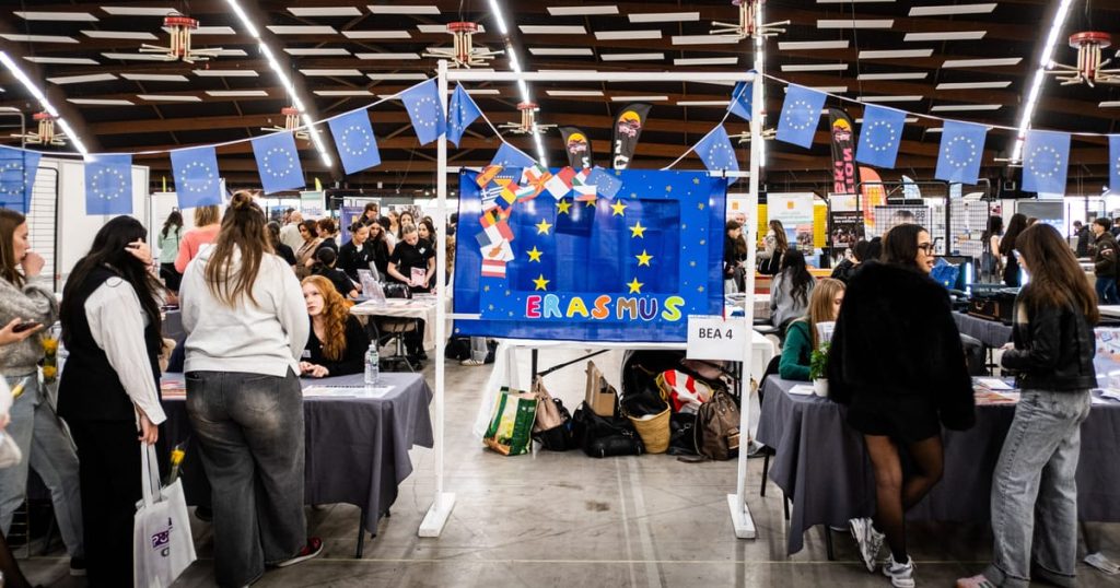 L’UE envisage d’étendre le programme Erasmus aux pays du sud de la Méditerranée