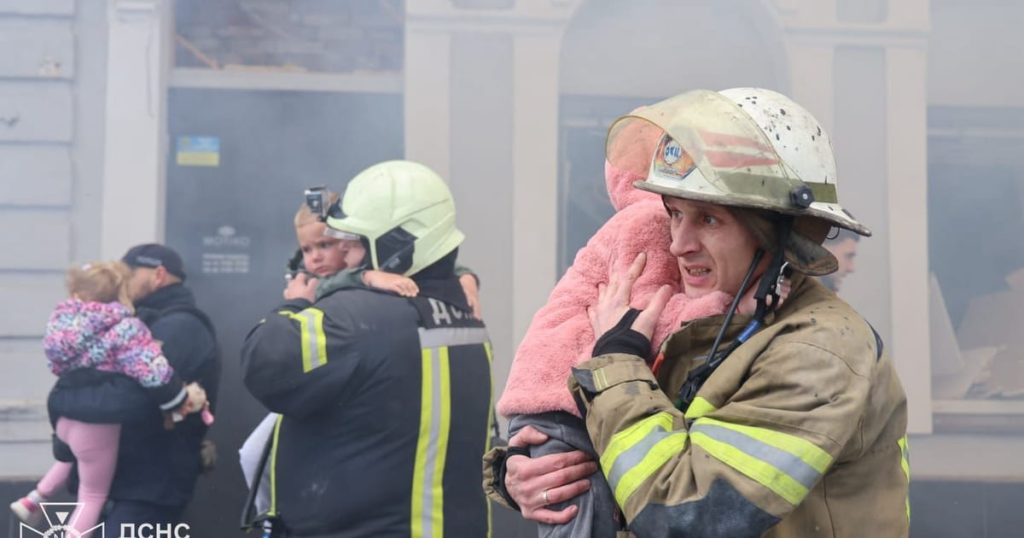 La Russie bombarde une école maternelle à Kharkiv, selon l'Ukraine