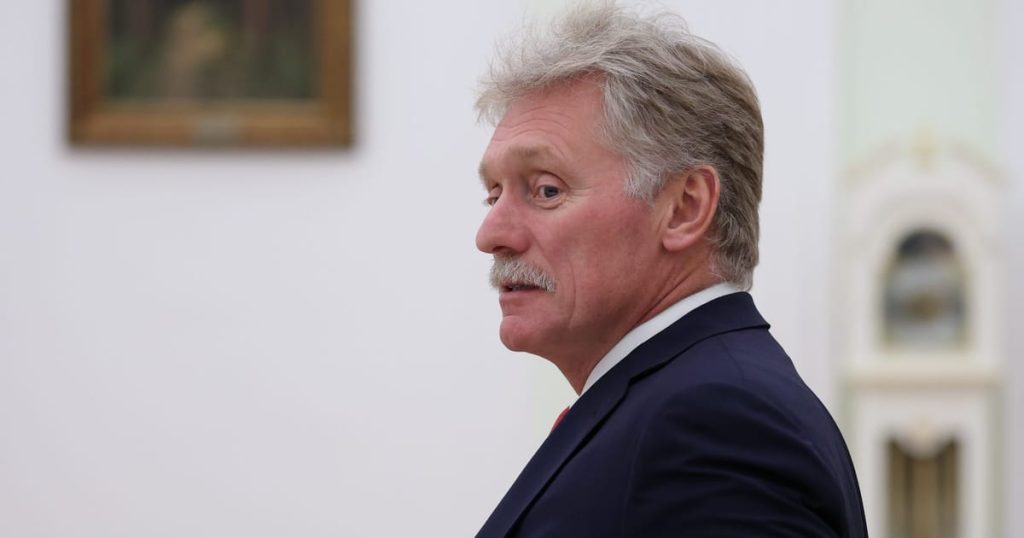 Le Kremlin déclare que les Russes expulsés par la Lettonie sont les bienvenus chez eux