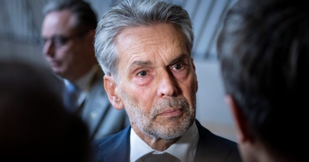 Le Père Noël sera là avant un nouveau gouvernement néerlandais, prévient le Premier ministre intérimaire