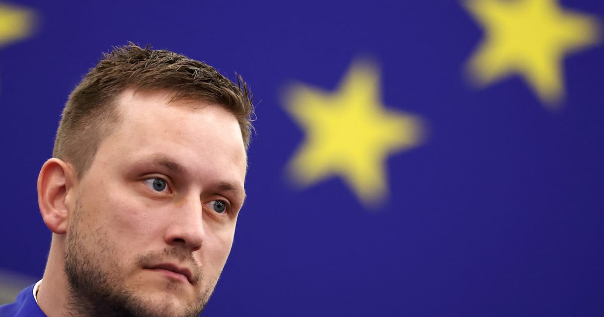 Le Premier ministre groenlandais cherche à renforcer les liens avec l'UE malgré les menaces de Trump