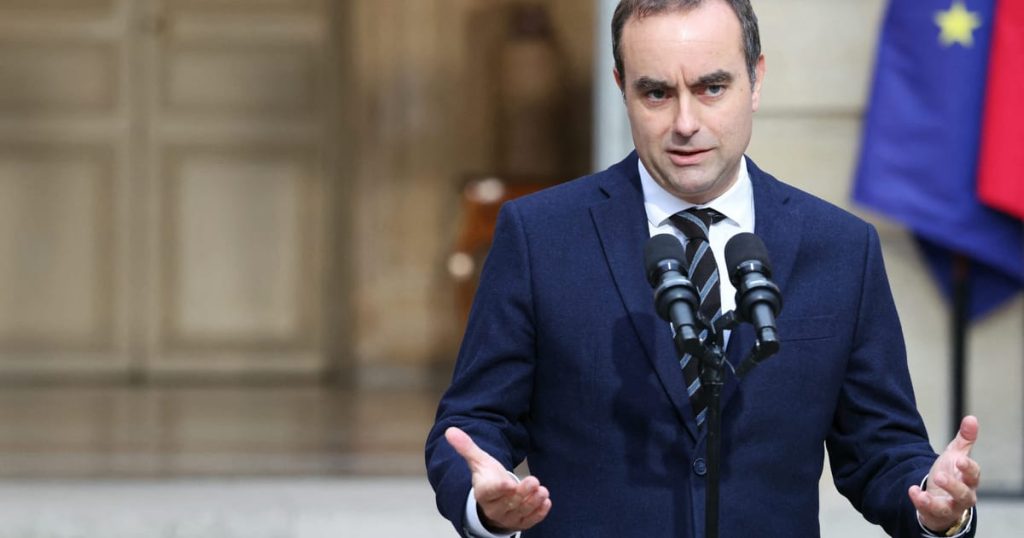 Le nouveau Premier ministre français Lecornu dévoile le gouvernement