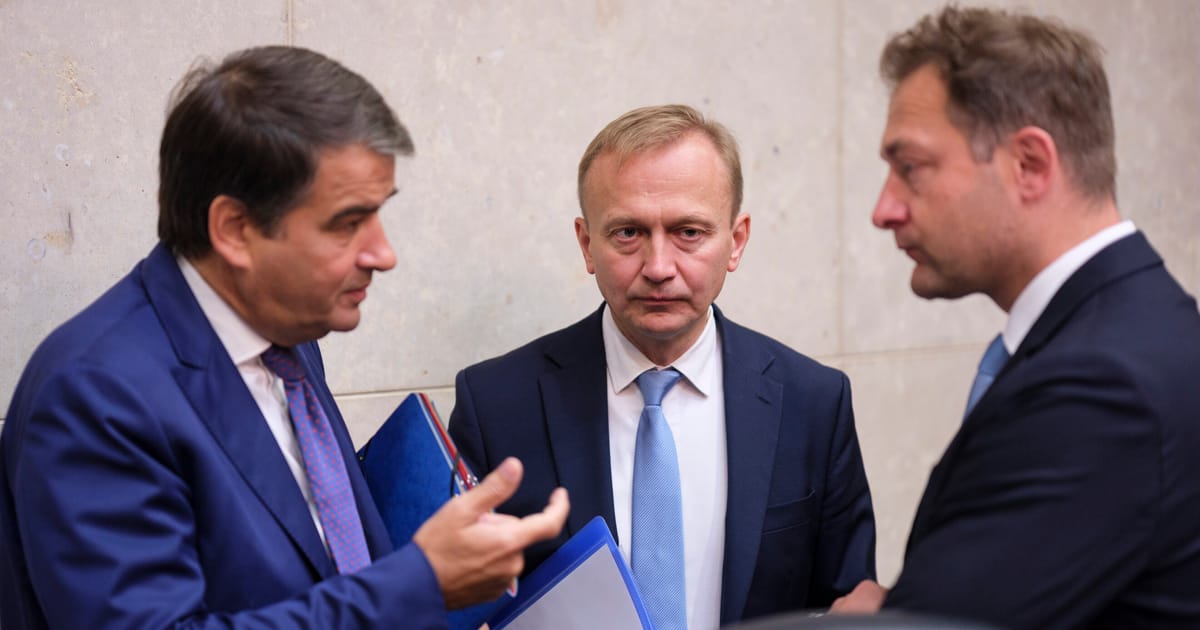 Le parti de von der Leyen se révolte sur ses plans de budget et d'émissions