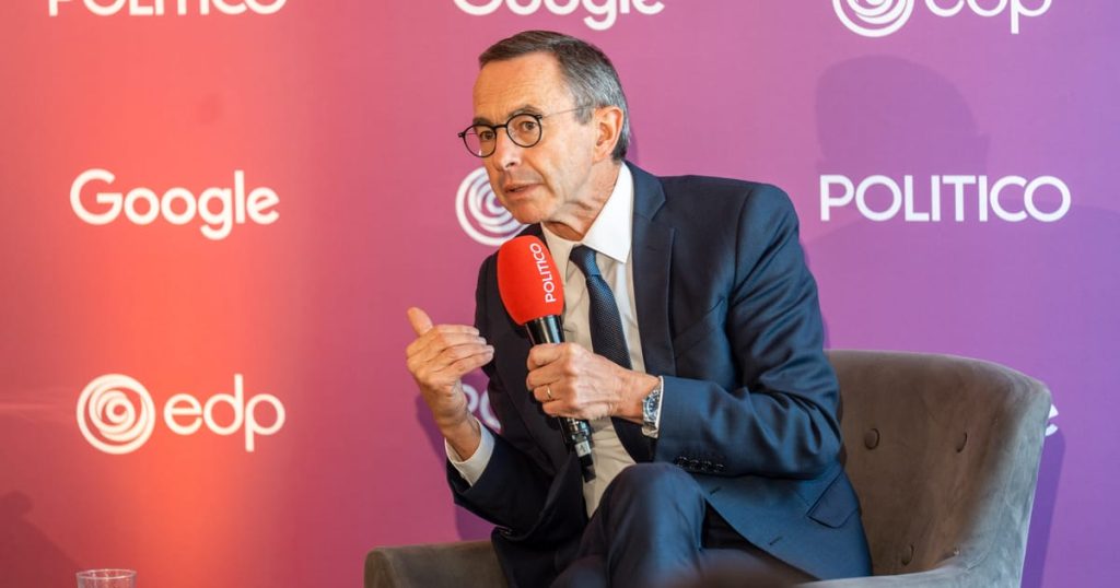 Le prochain Premier ministre français ne devrait pas être un allié de Macron, selon un partenaire clé de la coalition