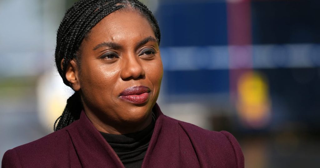 Les conservateurs britanniques prévoient la force d'expulsion de style américain