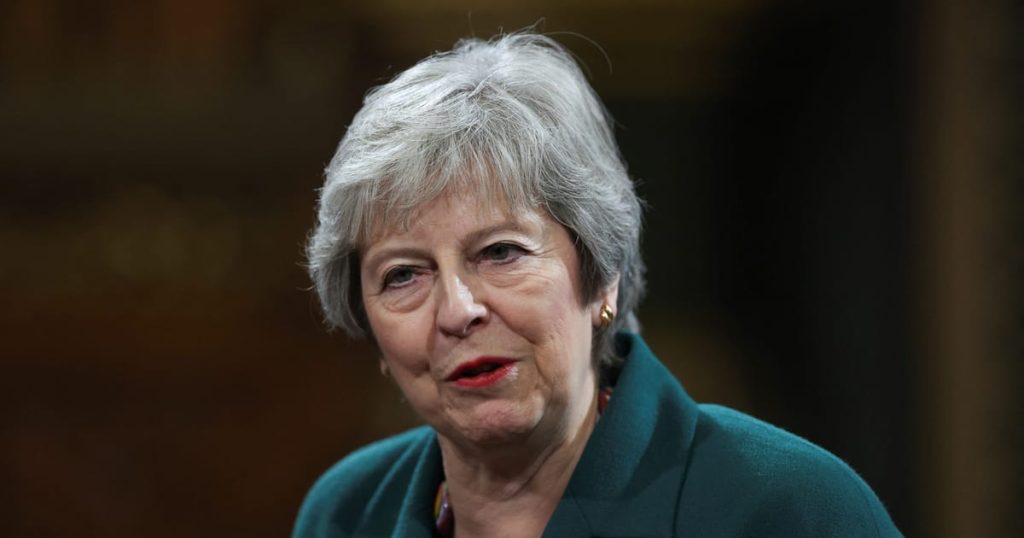 Theresa May accuse les conservateurs de « chasser les voix » de la réforme de Farage