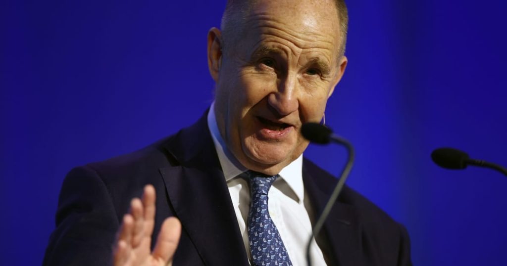 Tory Chair défend Jenrick sur le commentaire du «visage blanc»