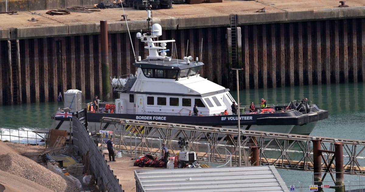 Un homme envoyé en France dans le cadre du programme « un entré, un sorti » revient au Royaume-Uni sur un petit bateau