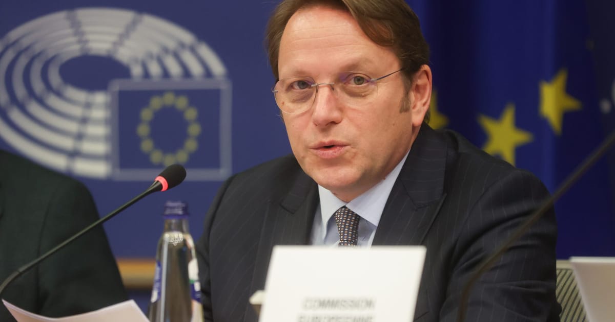 Von der Leyen ne suspendra pas le commissaire hongrois en raison d'allégations d'espionnage